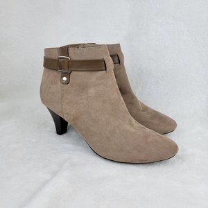 East 5th Microfiber Tan Belt Almond Toe Kitten Mid Heel Zipper Ankle Booties 10M